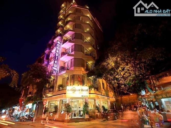Mặt phố Đội Cấn, Ba Đình 160m2 vỉa hè rộng, không quy hoạch, chỉ 57 tỷ. - 2