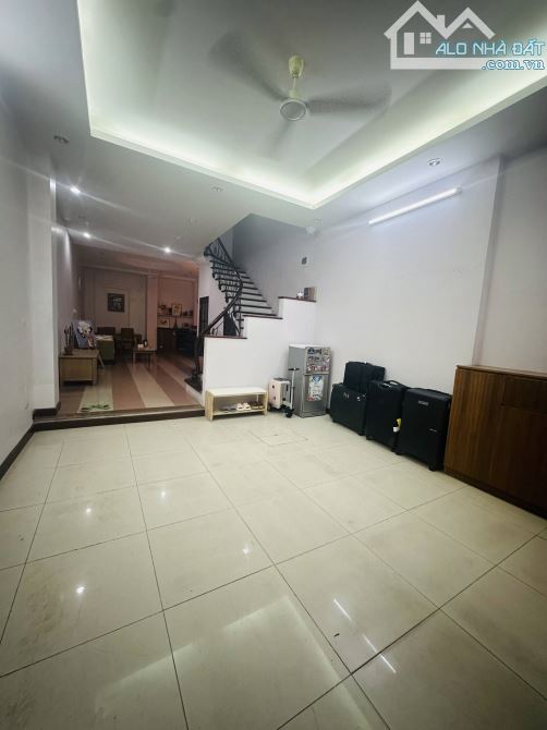 Bán Nhà Nguyễn Chí Thanh. Đống Đa. Ô Tô. DT 65m2. MT 4,5m. 5 Tầng. Giá 16,7 Tỷ. - 3