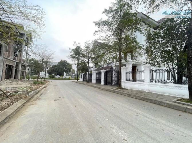 CẦN BÁN QUỸ CĂN LIỀN KỀ VÀ BIỆT THỰ TẠI KHU ĐÔ THỊ THIÊN MÃ - 3
