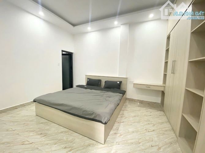 🏡 HOT :  NHÀ PHỐ GIÁ TỐT CHỈ HƠN 4 TỈ CÁCH KHU LIÊN HIỆP THỂ THAO ĐÀ LẠT CHỈ 20M - 3