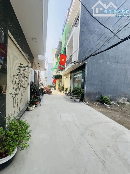 Đất Quỳnh Hoàng, ngõ ô tô, 2 mặt thoáng, nở hậu đẹp không tì vết chỉ với 1 tỷ - 3