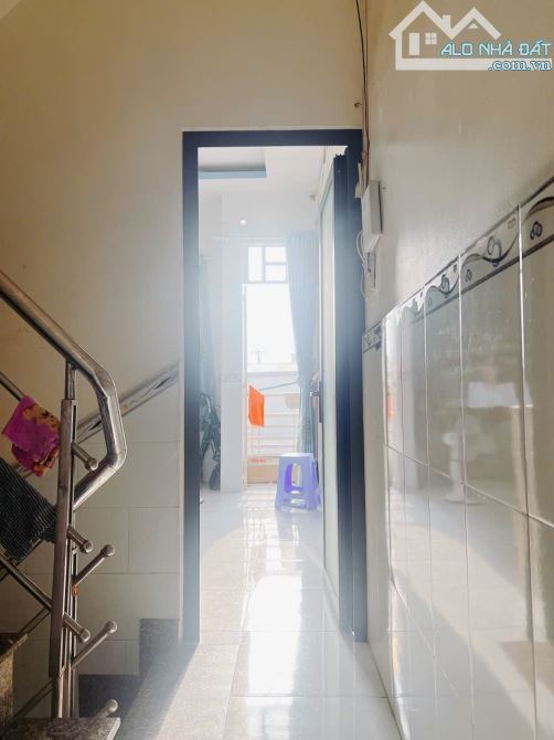 Bán Nhà 3 Tầng Đúc 4PN 3WC Thích Hợp Cho Đại Gia Đình Ở Phước Kiển Nhà Bè Chỉ 2,12ty - 3