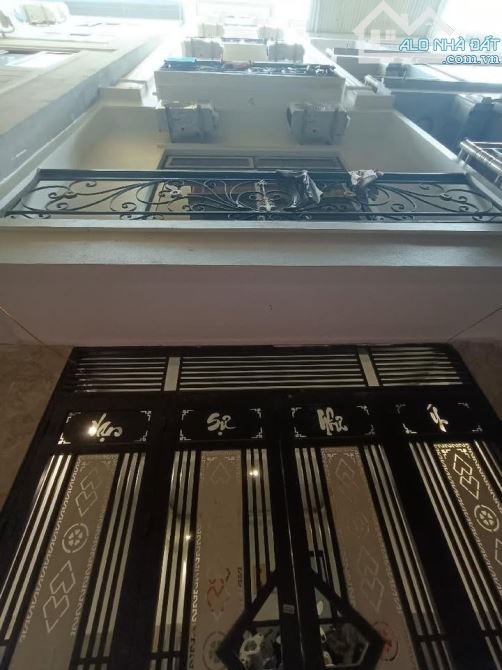 BÁN NHÀ MẶT PHỐ MAI DỊCH – VỈA HÈ RỘNG – ĐƯỜNG 3 Ô TÔ TRÁNH – THANG MÁY – 2 MẶT THOÁNG - 3