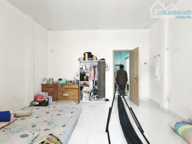 5 BƯỚC RA MẶT TIỀN - NGANG 4.7M NỞ HẬU ĐẸP - ĐANG CHO THUÊ 9TR/THÁNG - GIÁ 5.8 TỶ TL - 4