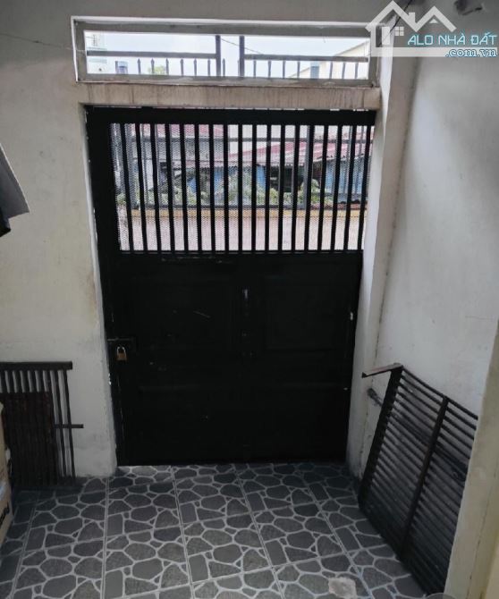 BÁN NHÀ ĐƯỜNG LÃ XUÂN OẢI,  MẶT TIỀN THÔNG THOÁNG, Ô TÔ ĐẬU CỬA, 80M2, 3PN, NHỈNH 5 TỶ - 2