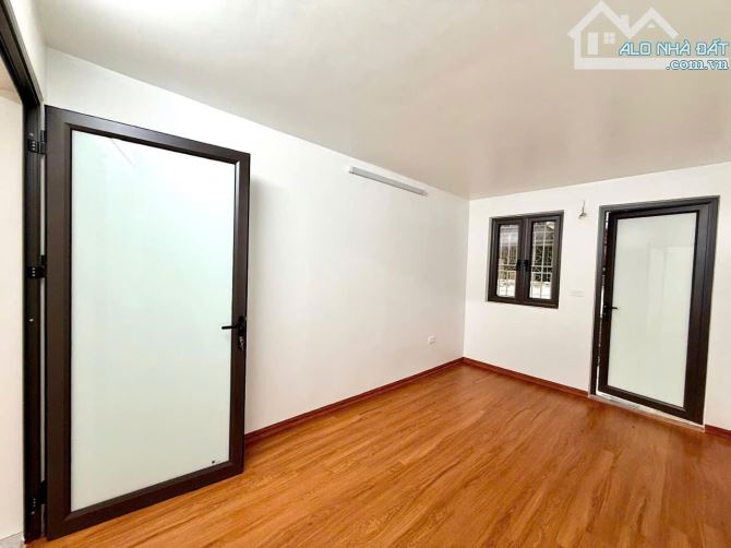 Văn Chương - Đống Đa 38m 4 ngủ, gần hồ, gàn ủy ban, khu vực đông dân cư, kinh doanh sầm - 4