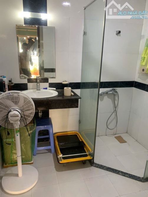 Cần bán gấp căn hộ 2 phòng ngủ toà Sakura 47 Vũ Trọng Phụng giá cả thiện trí - 4