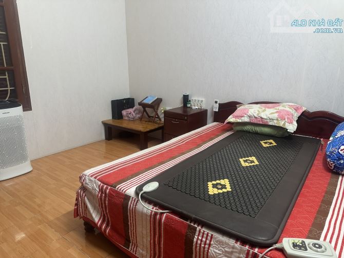 BÁN NHÀ PHỐ MỄ TRÌ Ô TÔ TRÁNH VỈA HÈ RỘNG DT 53M 5T MT 5M GIÁ 13,9 TỶ - 4