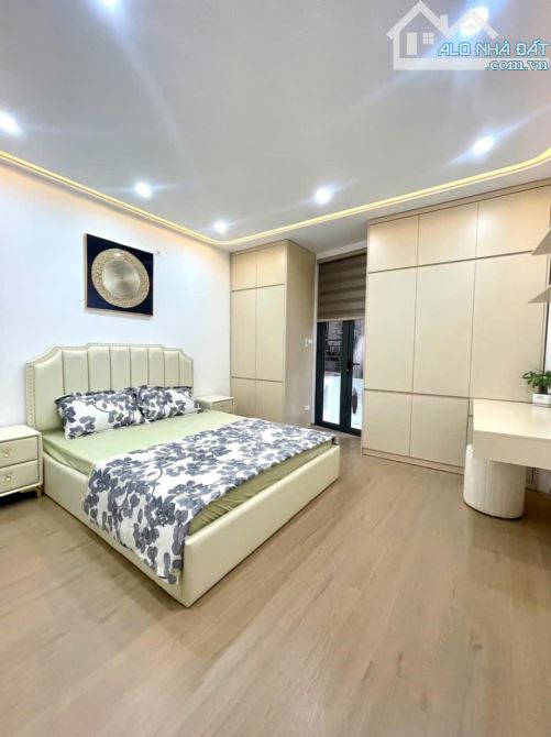 BÁN NHÀ VÕ THỊ SÁU – SIÊU HIẾM – 3 MẶT THOÁNG – 6 TỶ - 5