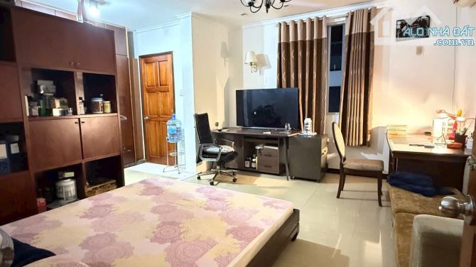 Cần bán Toà nhà chdv cho con đi hu học hẻm xe tải lê văn sỹ p1 quận tân bình - 5