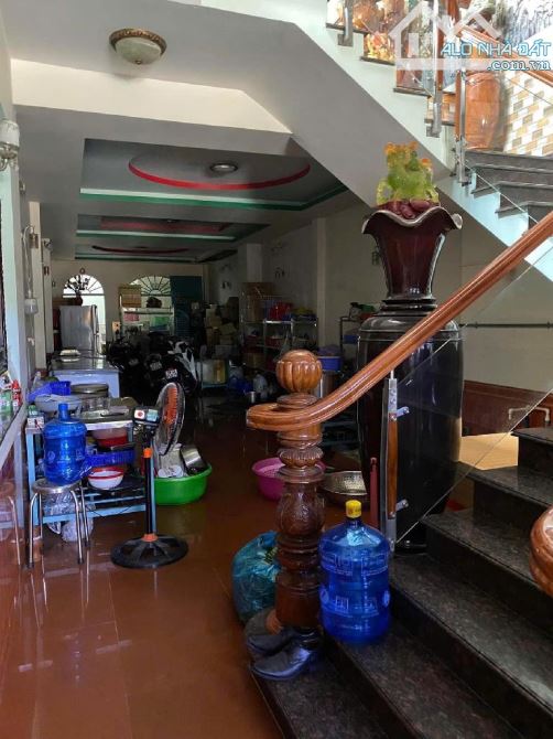 CHỦ GIẢM GẦN 2,5 TỶ - MẶT TIỀN NGUYỄN ẢNH THỦ - 128M2 - 3 TẦNG - GIÁ 14,8TỶ - 5