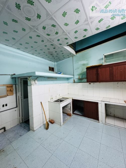 Thoại Ngọc Hầu Tân Phú 47m2 2 tầng giá chỉ 4.xx tỷ - 5