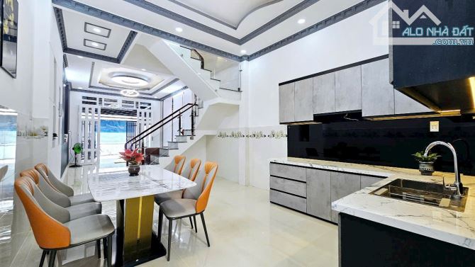 NHÀ PHỐ - ĐẶNG NHỮ LÂM - 4X20M - 4 TẦNG - CÓ SÂN RỘNG - 5.4 TỶ - 5