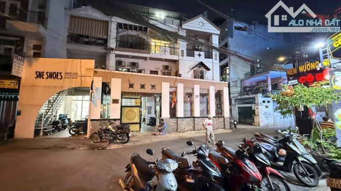 Cần bán Toà nhà chdv cho con đi hu học hẻm xe tải lê văn sỹ p1 quận tân bình - 6
