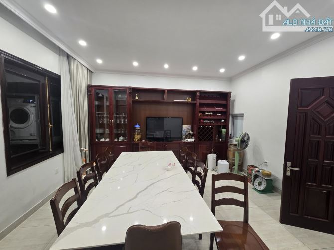 NHÀ ĐẸP LÔ GÓC, THANG MÁY,  2 MẶT NGÕ, ÔTÔ TRÁNH, NỘI THẤT CHÂU ÂU, CHỦ TẶNG LẠI HẾT. - 6