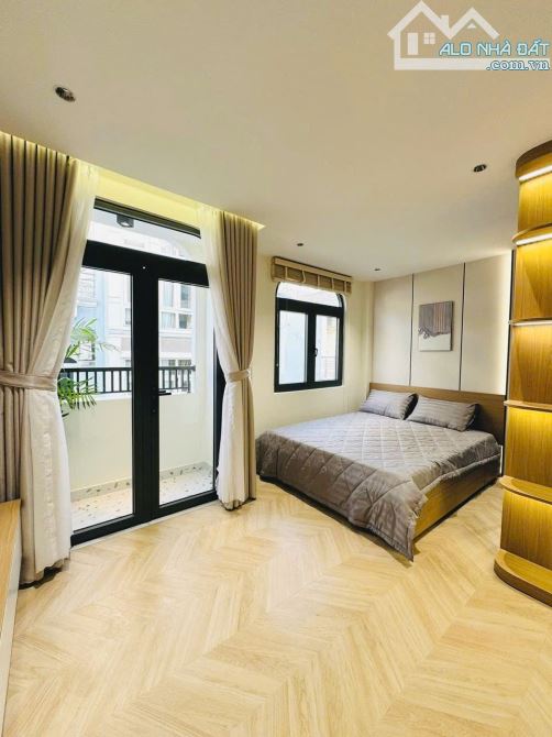 BÁN NHÀ PHẠM VĂN CHIÊU - 180m2 SD, 4 TẦNG, Ô TÔ NGỦ TRONG NHÀ - 6 tỷ 5 - 6