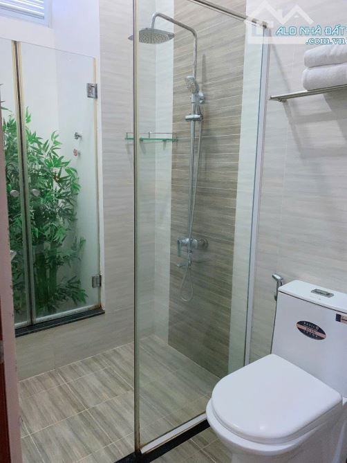 KHÁCH SẠN 5 TẦNG, DOANH THU 1.2 TỶ/NĂM, GẦN ĐẢO KIM CƯƠNG, QUẬN 2 - 6