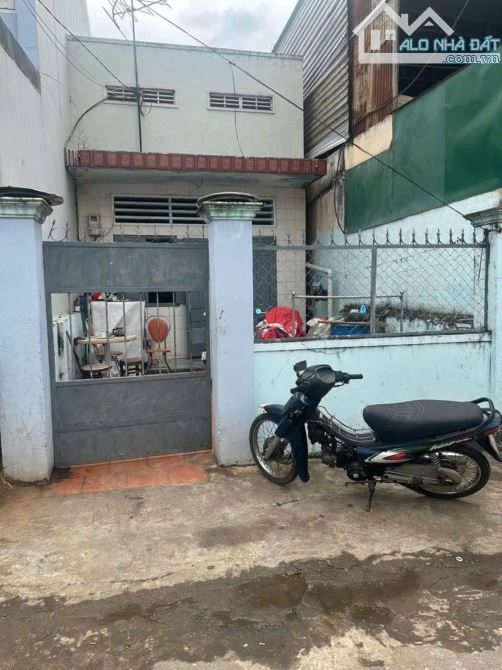 CẦN BÁN NHÀ CẤP 4 MẶT TIỀN ĐƯỜNG CHU HUY MÂN P. TÂN AN - Loctran - 6