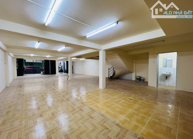 Bán Đất Tặng Nhà 2 Tầng Hương Lộ 2 Đường 20m 2 Sổ Riêng 8x20m Giá Tốt 10.5 Tỷ SHR - 7