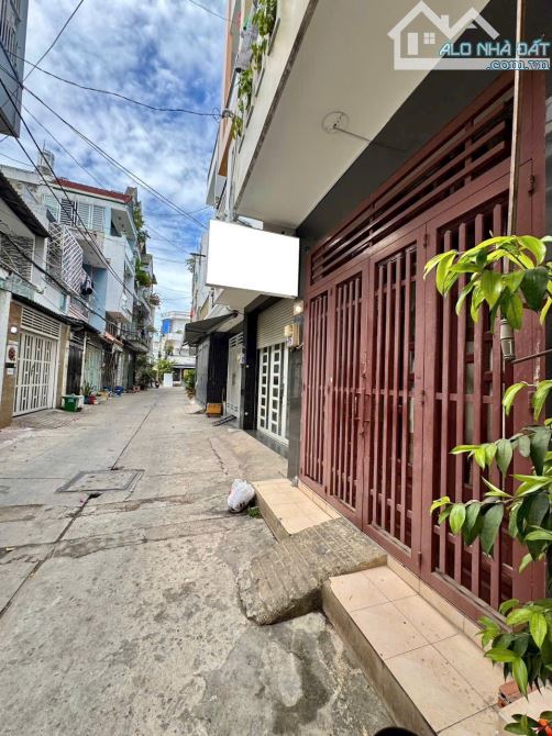 ✨ 33M2 (Ngang 3.3M x Dài 10M) 1 Trệt 1 Lầu BTCT (2PN) HẺM XE HƠI 6M thông tứ tung - 3.8 TỶ - 7