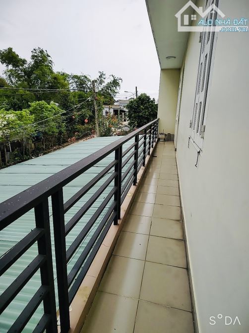 Bán Nhà Hóc Môn - 140M2 (18 x 9.5 ) - 3Tầng - Đường 10M- Chỉ 4 Tỷ. - 3