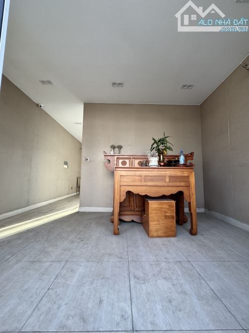 Bán nhà mặt tiền đường Âu Dương Lân Quận 8, 106m2, 4 tầng sổ đẹp nở hậu. - 7