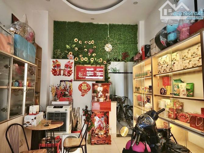 ✨ 33M2 (Ngang 3.3M x Dài 10M) 1 Trệt 1 Lầu BTCT (2PN) HẺM XE HƠI 6M thông tứ tung - 3.8 TỶ - 9