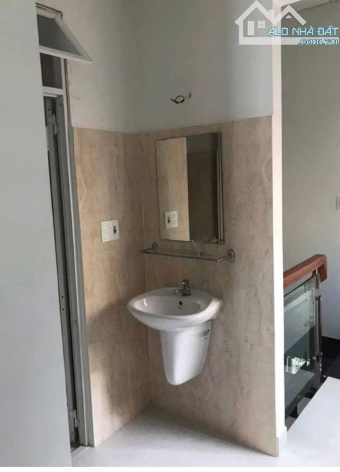 Nhà 2 tầng đường An Thượng 15 , dòng tiền 15tr/tháng . DT:60m , ngang 5m