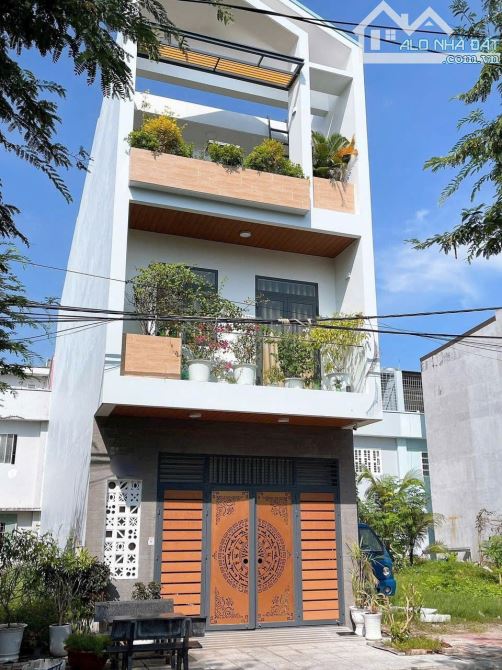 Bán Nhà giá: 5tỷ gồm 1 trệt 2 lầu khu Triều Phát thuộc phường Phước Nguyên, TP Bà Rịa