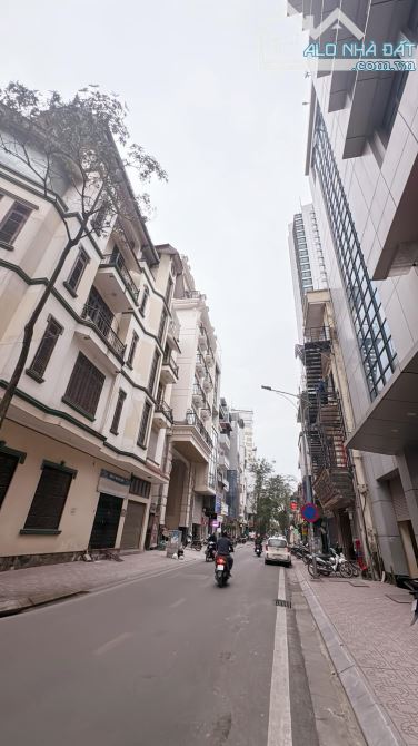 🔅 Siêu VIP, Mặt Phố Phạm Hồng Thái, Ba Đình 49m2 4T MT 4m, Chỉ 32 Tỷ 🔅