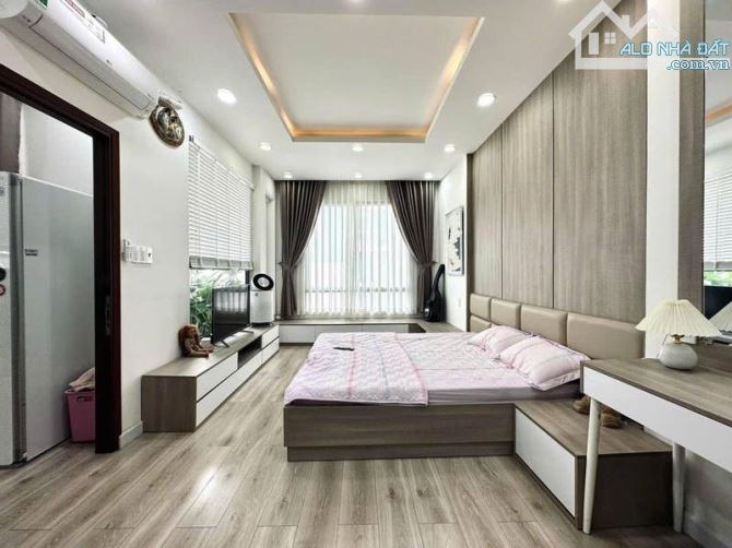 BÁN NHÀ MẶT TIỀN 4 TẦNG - 6 PN - KỲ ĐỒNG - PHƯỜNG 9, QUẬN 3, 18 TỈ ĐỒNG