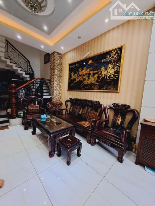 🏡 BÁN GẤP TRONG TUẦN – NHÀ CỰC TỐT – HẺM SIÊU ĐẸP LẠC LONG QUÂN  – 1 TRỆT 1 LỬNG 3 LẦU