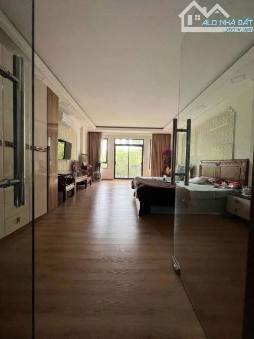 Phố Hoàng Văn Thái 65 m2 x 7 tầng 23.8 Tỷ K/Doanh VP Thang MáyÔ Tô Tránh  Q. Thanh Xuân