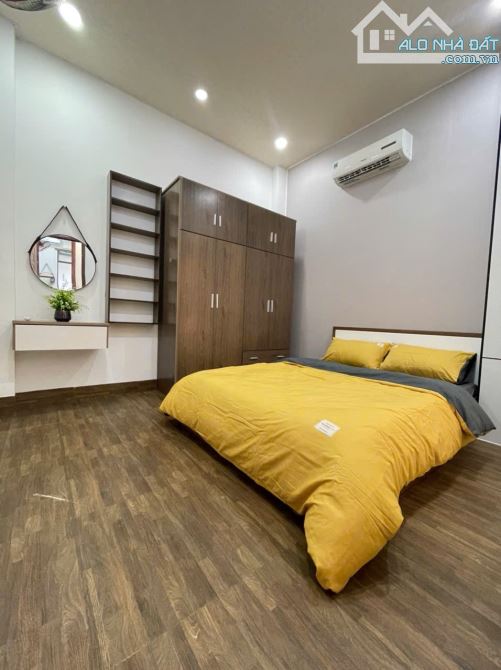 Cần bán gấp căn nhà mặt phố đường Tiểu la, Nhà 3 tầng diện tích 120m2, giá 3,75 tỷ