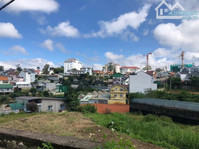 Giam giá Đất Biệt thự Hùng Vương -  p10 Đà Lạt -  500m2 -  còn  13 tỷ