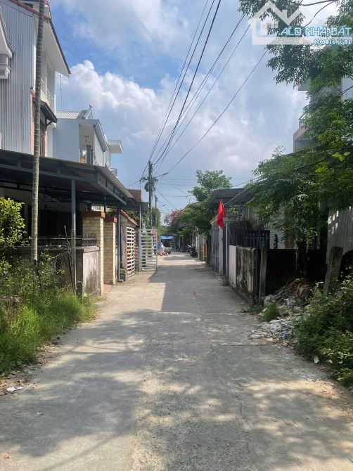 Cần bán gấp lô đất kiệt trương gia mô thông kiệt tingf thiện vương , phường vỹ dạ , TP Huế