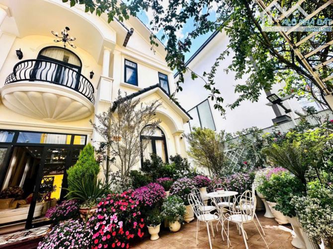 BÁN VILLA SANG TRỌNG SÂN VƯỜN - NGUYỄN AN NINH- P6- ĐÀ LẠT 🏡🏡
