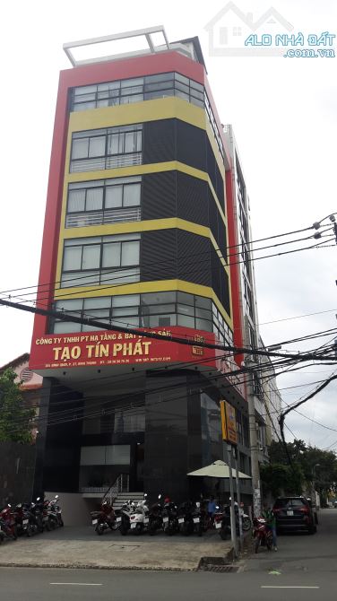 Góc 2 mặt tiền Nguyễn Thị Minh Khai (Q1), 7x20m, hàm 8 tầng, giá chỉ 105 tỷ