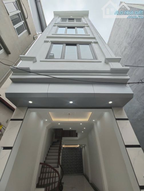 Bán nhà Tựu Liệt - Linh Đàm 38m, 4 tầng chỉ 4,x tỷ