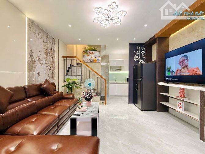BÁN GẤP TRONG TUẦN – NHÀ CỰC HIẾM – HẺM VIP LÊ LAI – 4.3x21m – 5 TẦNG – 6PN