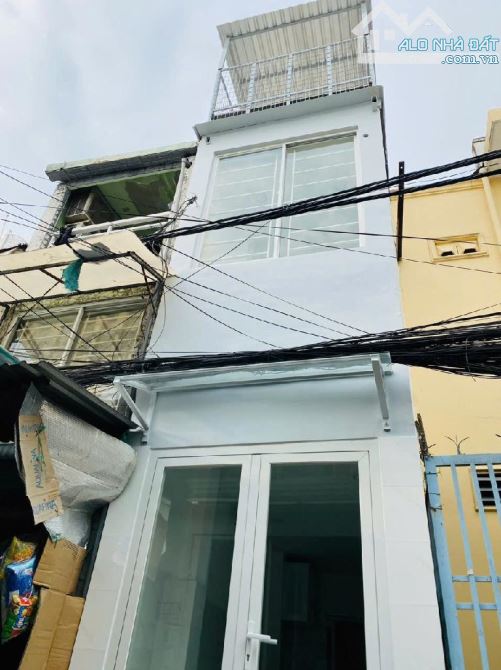 2,1Ty - Q7 💯  NHÀ SHR HÀNG HIẾM- 3 TẦNG- HẺM THÔNG- 4 CHỖ ĐỖ CỬA-NHÀ MỚI VÀO Ở NGAY- KINH