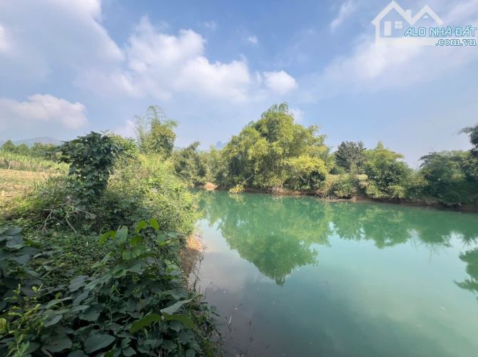 Bán 2561M có 1400M đất ở bám suối 65M_Bắc Phong Cao Phong HB_2,x tỷ