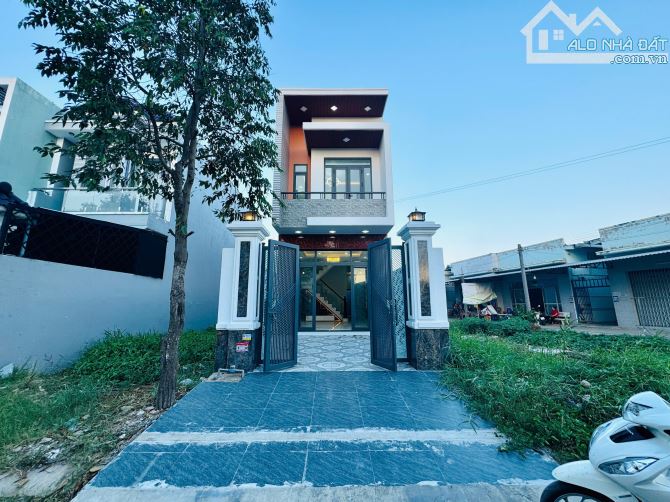NHÀ 2 TẦNG CẶP BÊN KHU CÔNG NGHIỆP CẦU TRÀM TRỌN GÓI 2 TỶ 450