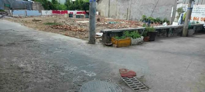 Bán gấp đất gốc hẻm đường Kiên Thị Nhẫn, P7 - Trà Vinh