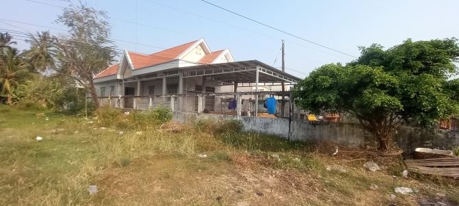 Bán nhà mặt tiền đường Lò Hột , thuộc Hòa Thuận, TP Trà Vinh
