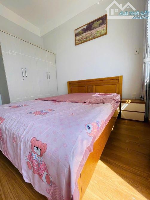 CH242 Bán căn hộ tầng 9 chung cư CT1 Vĩnh Điềm Trung