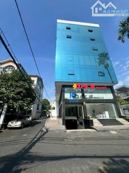 Toà nhà CHDV Ngay Nguyễn Hữu Cảnh -8x40m NH- Hầm 7 Tầng- HDT: 167tr/tháng - Giá: 40 tỷ
