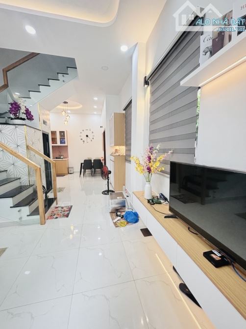 🏡💥VỊ TRÍ ĐẸP💥NGUYỄN VĂN TRỖI - PHÚ NHUẬN P.11- 50M2 - LÔ GÓC - GẦN MẶT TIỀN -CHỈ NHỈNH
