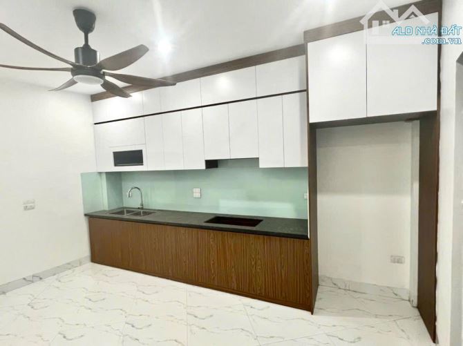 BÁN NHÀ GIÁP NHỊ - HOÀNG MAI– 2 MẶT TIỀN – THANG MÁY-50M2-6 TẦNG -MT4M-GIÁ 9.85 TỶ - 11