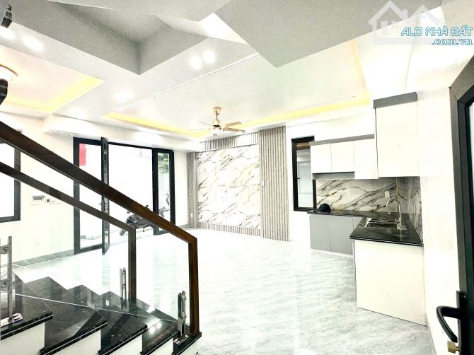 Nhà 3 tầng diện tích 80m2 sân vườn tiểu cảnh rộng đẹp phố Cấm giá chỉ 3,15 tỷ có tt - 10